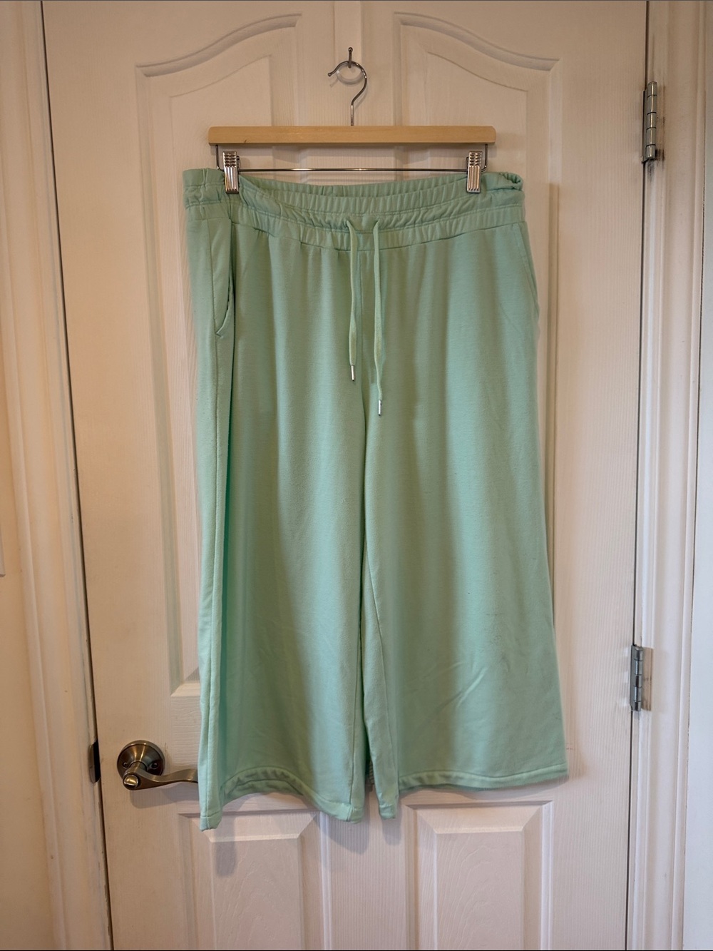 Joe Fresh Active Mint Green Wide Leg Lounge Pants L